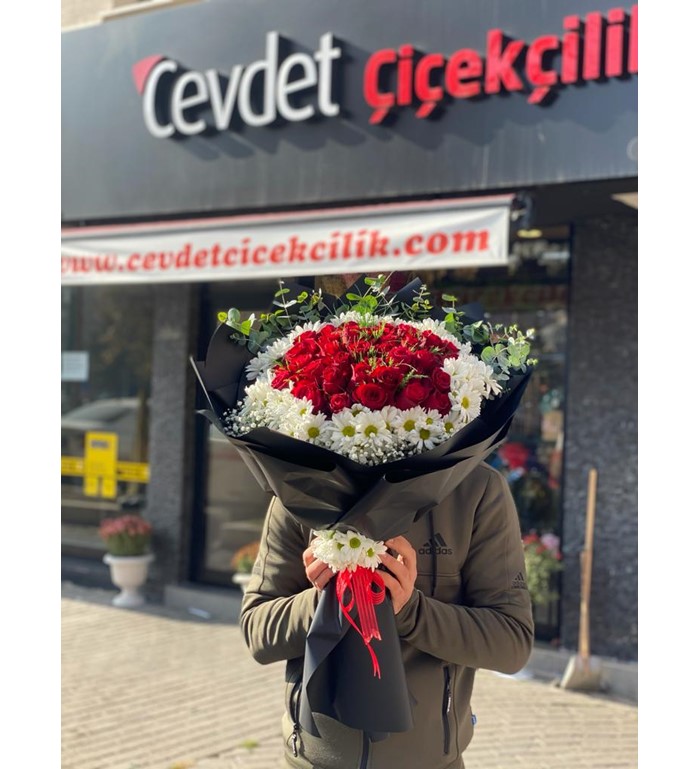 41 Adet Kırmızı Gül Ve Papatya