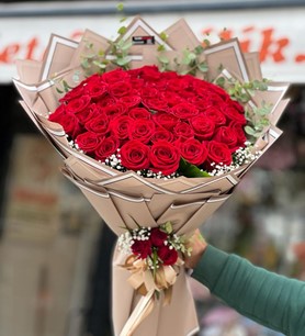 Kırmızı Gül Buketi 41 Adet