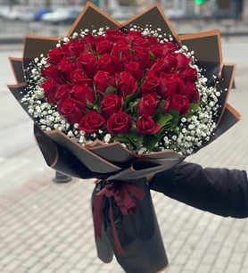 41 Adet Kırmızı Gül Buketi