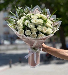 Beyaz Gül Buketi 21 Adet