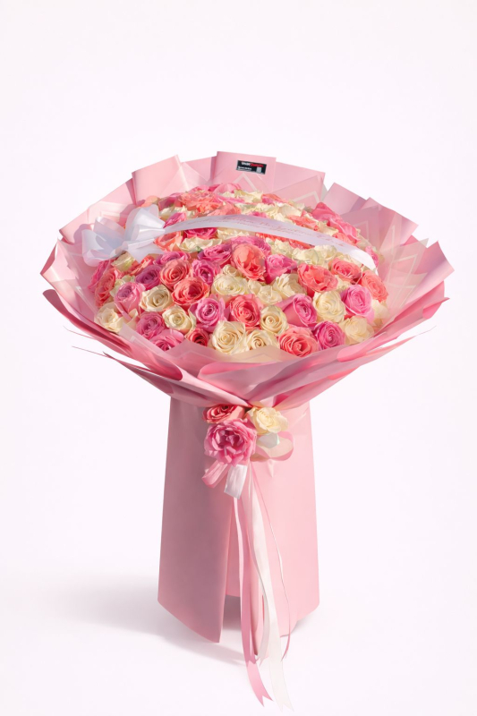 101 Adet Renkli İthal Gül Buketi